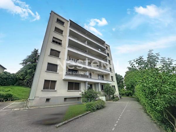 Appartement lumineux 4 pièces 3 chambres avec balcon et cave - 69500 BRON