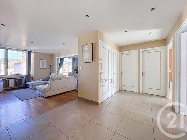 Appartement F4 à vendre  4 pièces - 87 m 2   ST ETIENNE  - 42