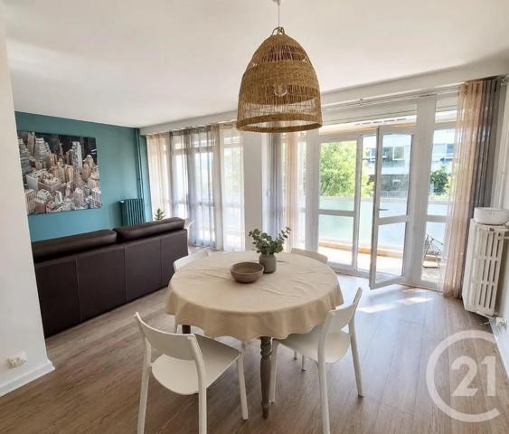 Appartement F4 à vendre  4 pièces - 87 m 2   ST ETIENNE  - 42