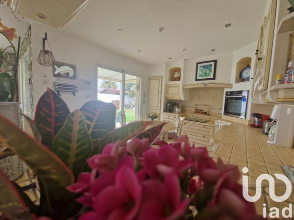 Maison à vendre 5 pièces 149 m² Saint-Hilaire-de-Riez