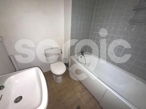 Location 1 Pieces 34 59000 Lille 19 0117 03 0036