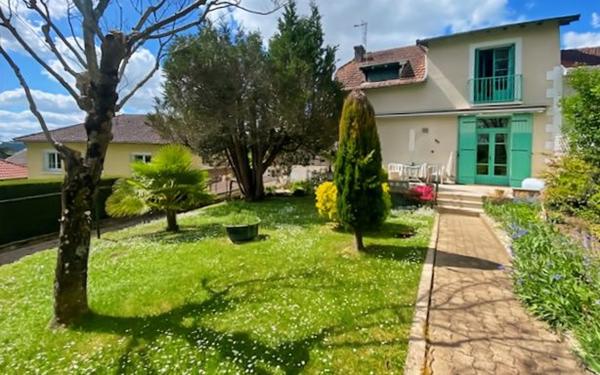 Maison à vendre    3 pièces •  Champcevinel