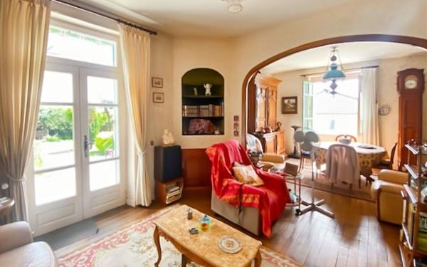 Maison à vendre    3 pièces •  Champcevinel