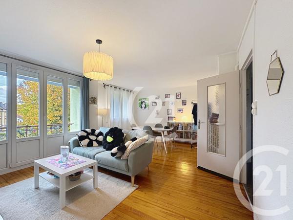 Appartement T4 à vendre  4 pièces - 62,20 m2 BELFORT - 90