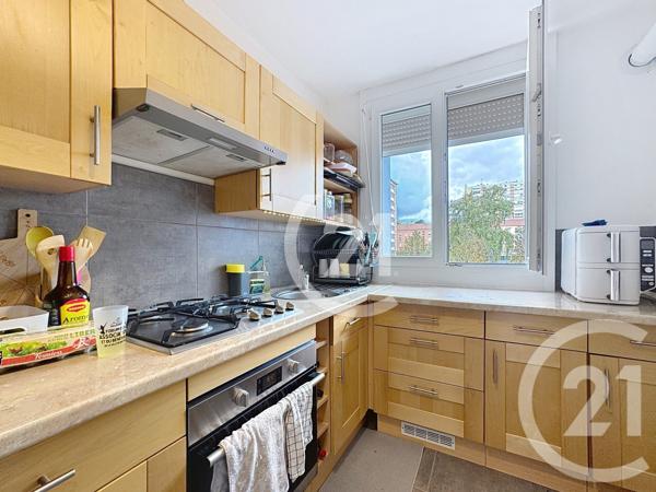 Appartement T4 à vendre  4 pièces - 62,20 m2 BELFORT - 90