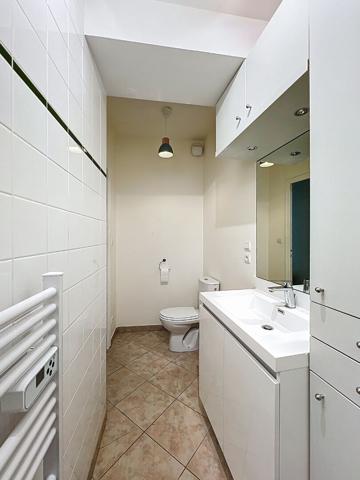 Location: Angers Hypercentre Appt MEUBLE 19 m²