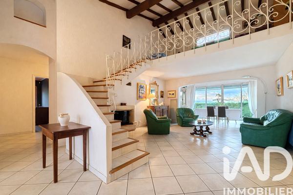 Maison à vendre 6 pièces 143 m² Carcassonne