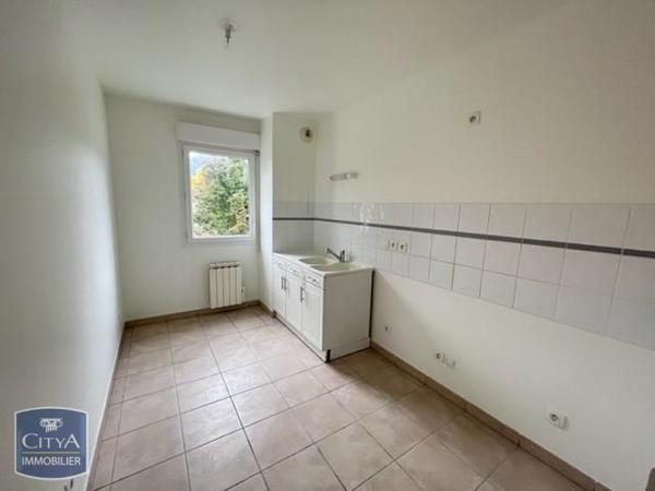 Appartement à louer 4 pièces 84.72m²