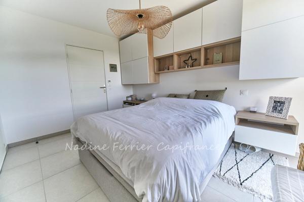 Appartement récent (2 ans) avec terrasse et parking – Aix-en-Provence, Hauts de Brunet