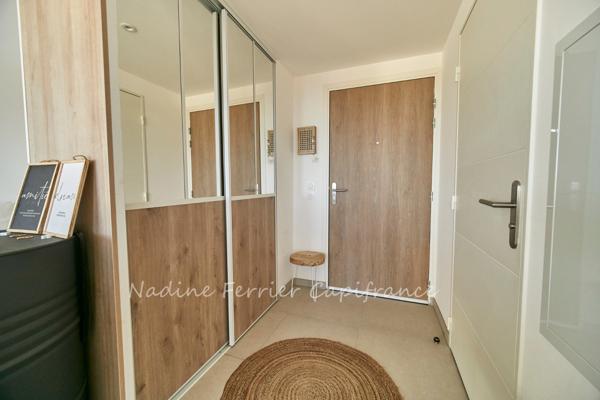 Appartement récent (2 ans) avec terrasse et parking – Aix-en-Provence, Hauts de Brunet