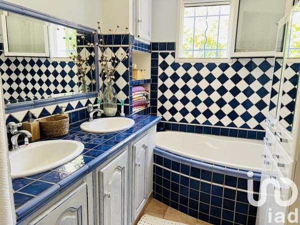 Maison à vendre 4 pièces 94 m² Carnoules