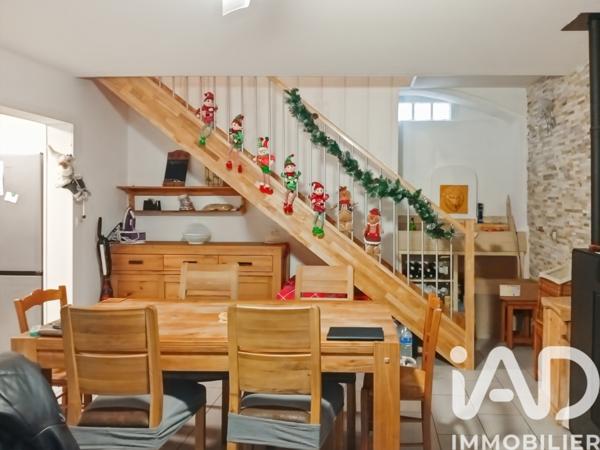 Maison à vendre 5 pièces 115 m² Aimargues