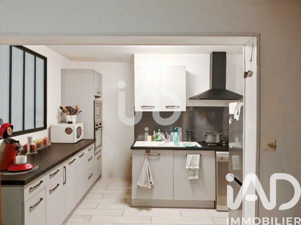 Maison à vendre 5 pièces 115 m² Aimargues