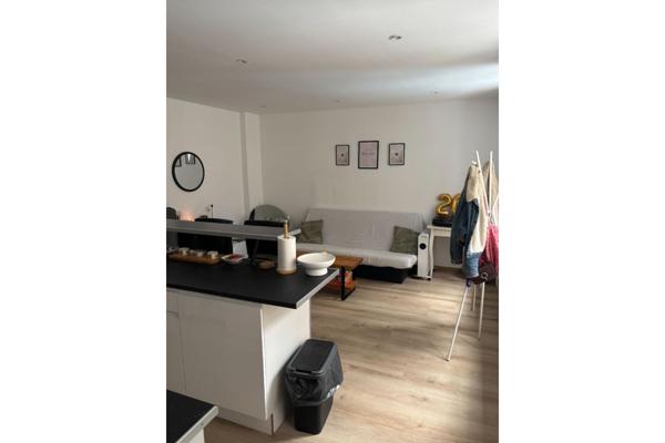 A LOUER : T3 à LILLE • Rue De Gand - Vieux-Lille • 1 010 € CC • Réf. G13-01