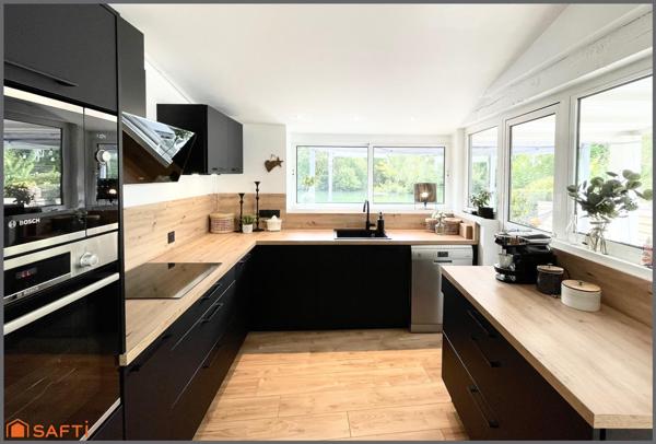 Charmante maison en bord de Touvre, grande pièce de vie, 3 chambres + bureau, piscine.