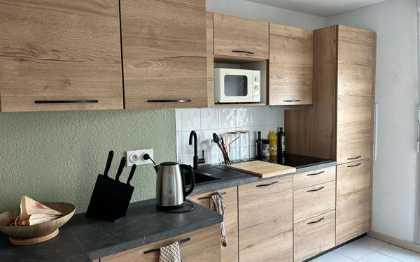 Appartement à vendre    3 pièces • 56,85 m2 Montrabé