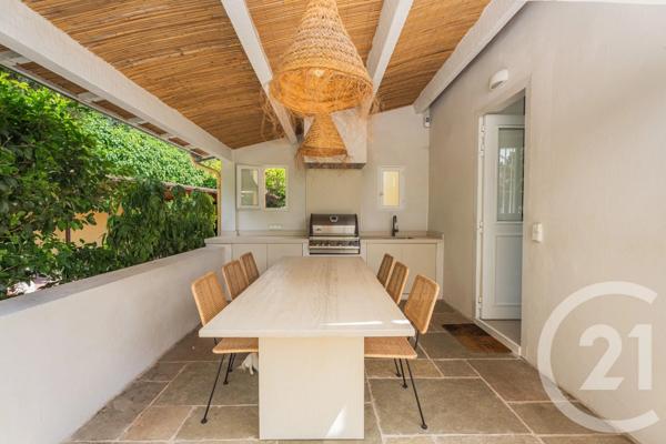 Maison à vendre  6 pièces - 296,57 m 2   NICE  - 06