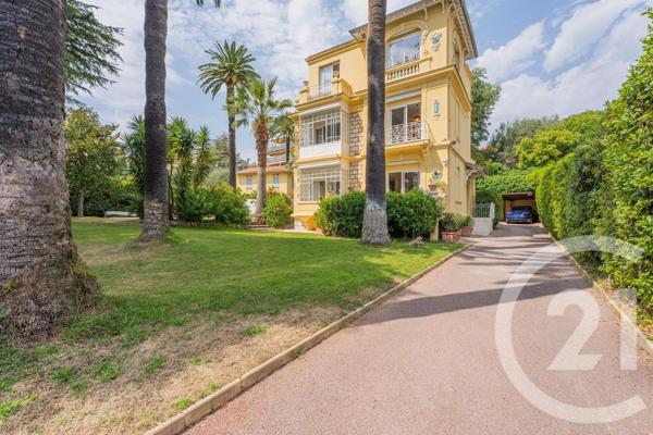 Maison à vendre  6 pièces - 296,57 m 2   NICE  - 06