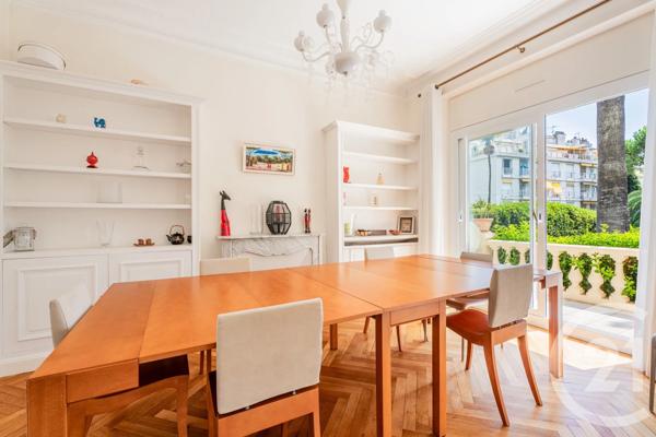 Maison à vendre  6 pièces - 296,57 m 2   NICE  - 06