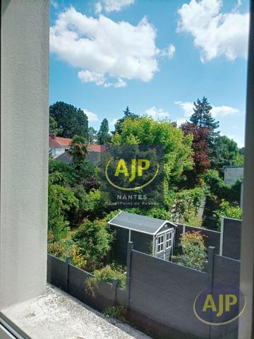 Vente maison Nantes : 189 000 € - AJP Immobilier Nantes Rond-Point de Rennes