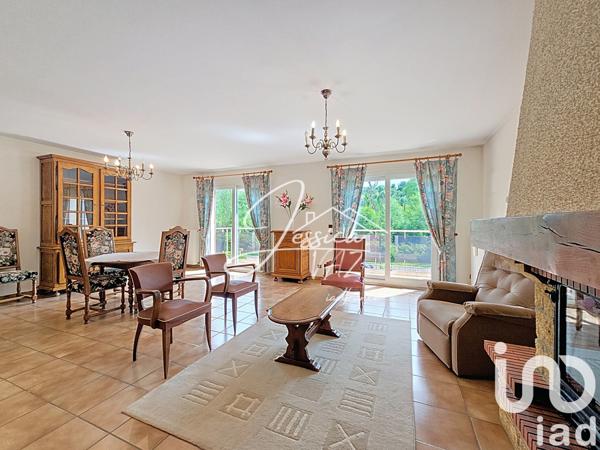 Maison à vendre 8 pièces 166 m² Crépy-en-Valois