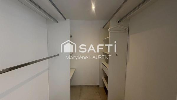Maison mitoyenne de 80 m2 en co propriété avec une autre également a la vente