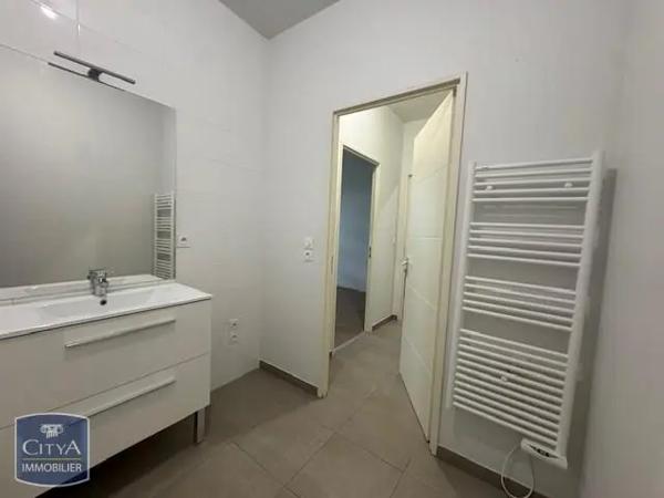 Appartement à louer 3 pièces 68.84m² Villeurbanne (69100)