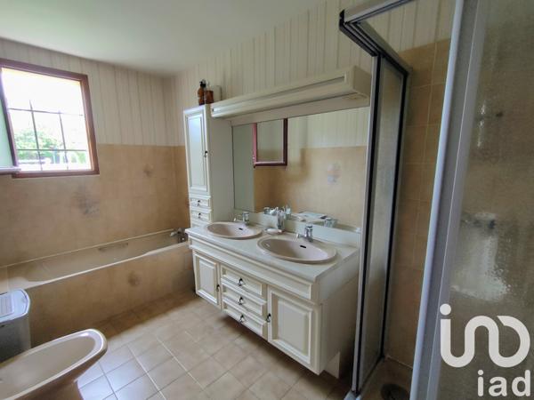 Maison à vendre 9 pièces 145 m² Saint-Calais