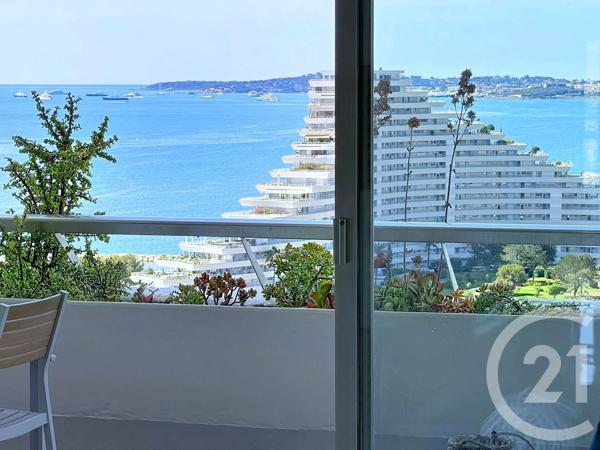 Appartement T2 à vendre  2 pièces - 46 m 2   VILLENEUVE LOUBET  - 06