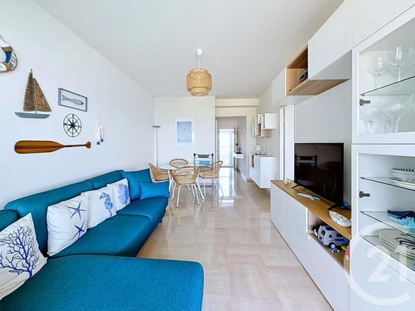 Appartement T2 à vendre  2 pièces - 46 m 2   VILLENEUVE LOUBET  - 06