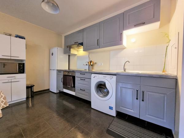 Cergy (95800) Grand F3 dans résidence récente