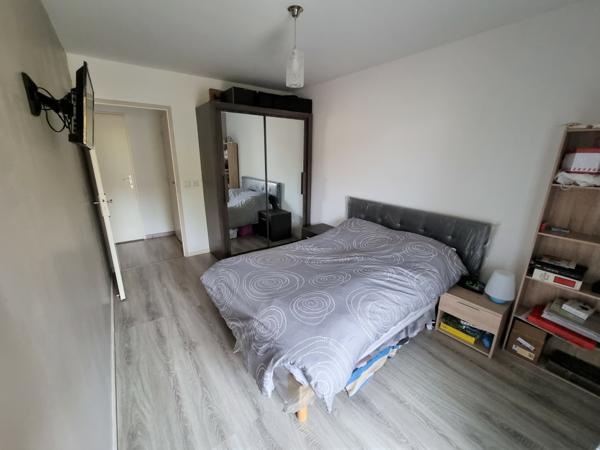 Cergy (95800) Grand F3 dans résidence récente