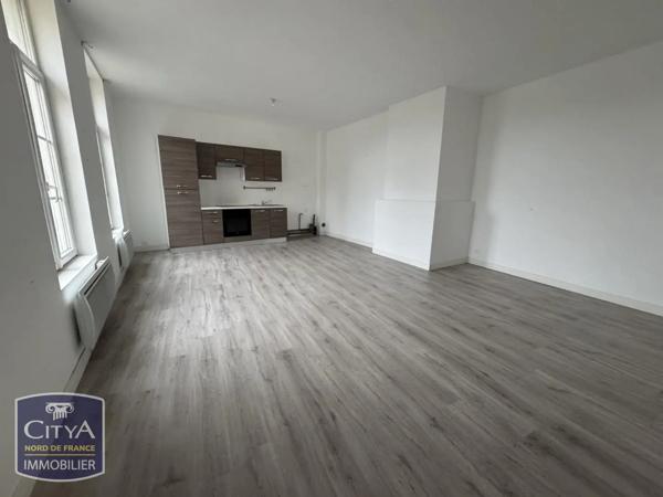 Appartement à louer 3 pièces 81.33m² Condé-sur-l'Escaut (59163)