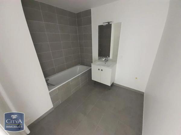 Appartement à louer 3 pièces 58.35m² Villejuif (94800)