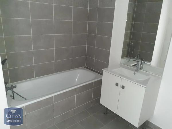 Appartement à louer 3 pièces 58.35m² Villejuif (94800)