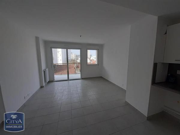Appartement à louer 3 pièces 58.35m² Villejuif (94800)