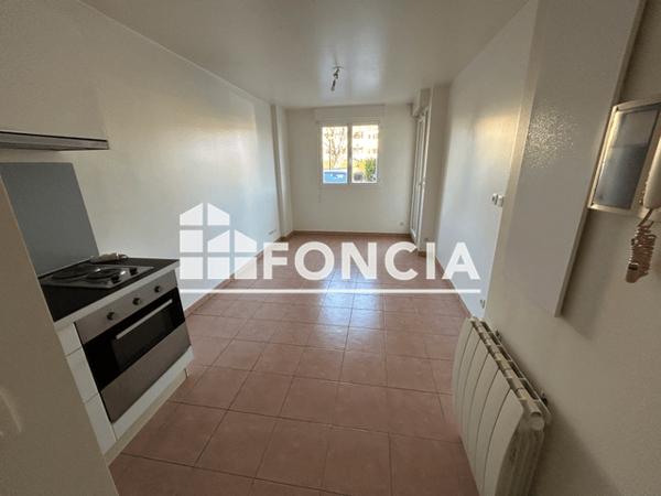 Location Appartement 2 pièces 29.45 m² - 40 CHEMIN DES PLATRIERES Le Beausset 83330