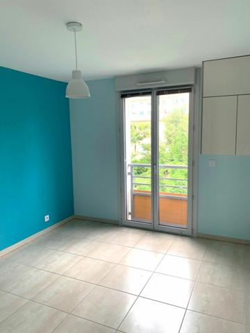 Appartement à louer    3 pièces •  Manosque