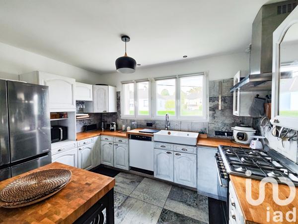 Maison à vendre 6 pièces 137 m² Bretteville-sur-Odon
