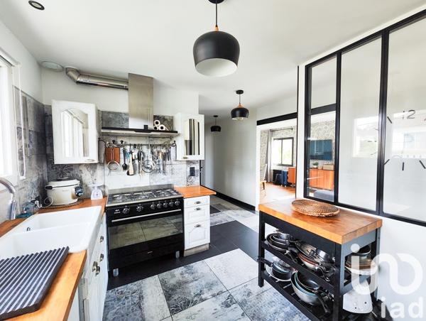 Maison à vendre 6 pièces 137 m² Bretteville-sur-Odon