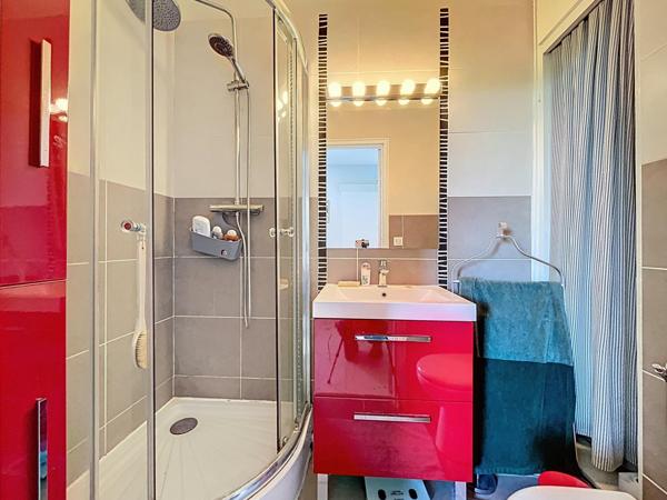 Appartement 4 chambres avec balcon + parking