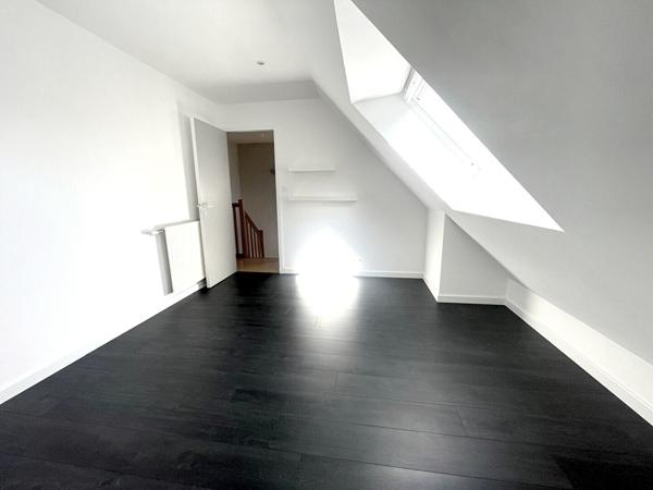 Maison à vendre à Ploeren Vannes 4 chambres secteur résidentiel avec jardin et garage