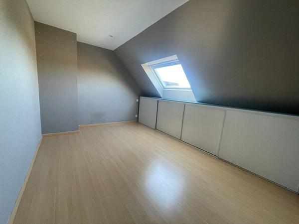 Maison à vendre à Ploeren Vannes 4 chambres secteur résidentiel avec jardin et garage