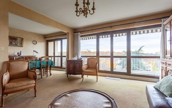 Appartement à vendre    4 pièces • 83,62 m2 Crosne