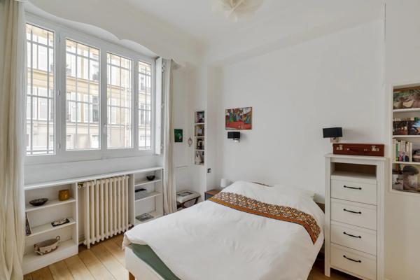 Appartement Paris 9e - TRUDAINE / MARTYRS