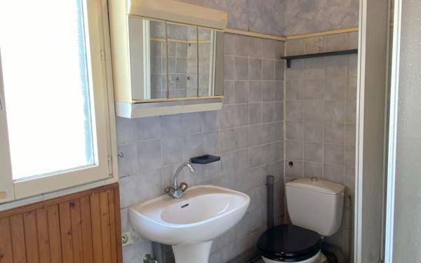 Maison à vendre    7 pièces •  Montceau-les-Mines