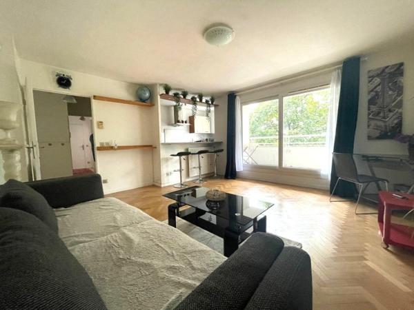 Location / Appartement T3 à Courbevoie (92400)