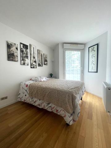 Location / Appartement T3 à Courbevoie (92400)