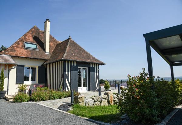 Maison contemporaine proche plages et commerces – Vue mer et campagne sur la Côte Fleurie