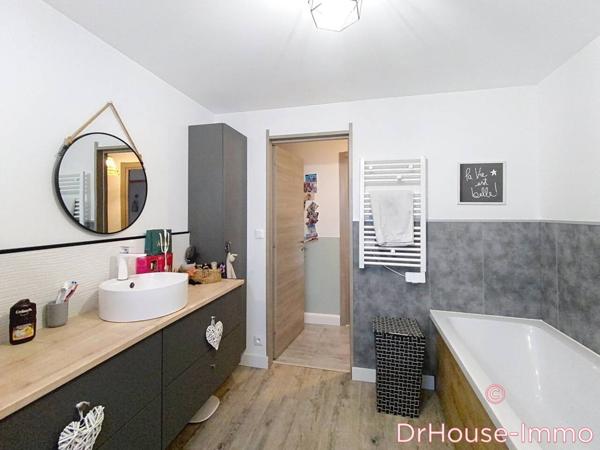 Maison à vendre 4 pièces de 102 m²